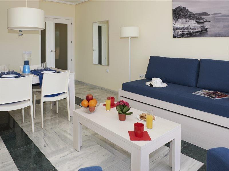 Pierre & Vacances Almeria Roquetas De Mar Exterior foto